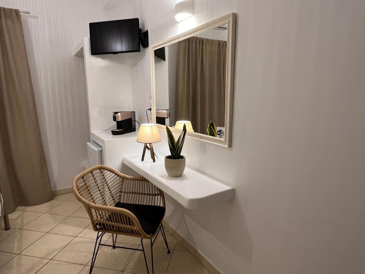 Hotel Chrisoula 安迪帕罗斯岛 外观 照片