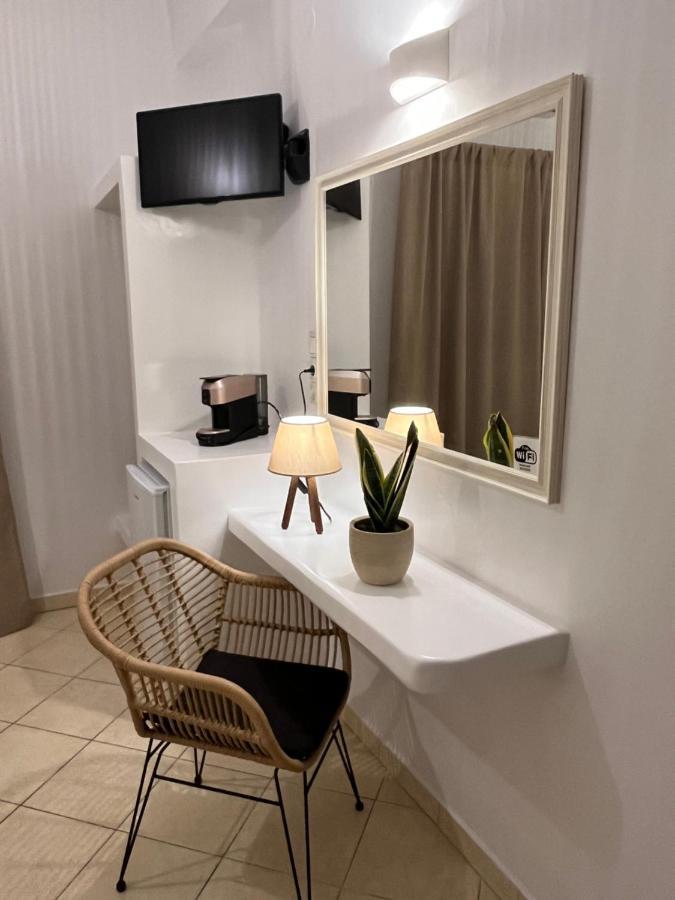 Hotel Chrisoula 安迪帕罗斯岛 外观 照片