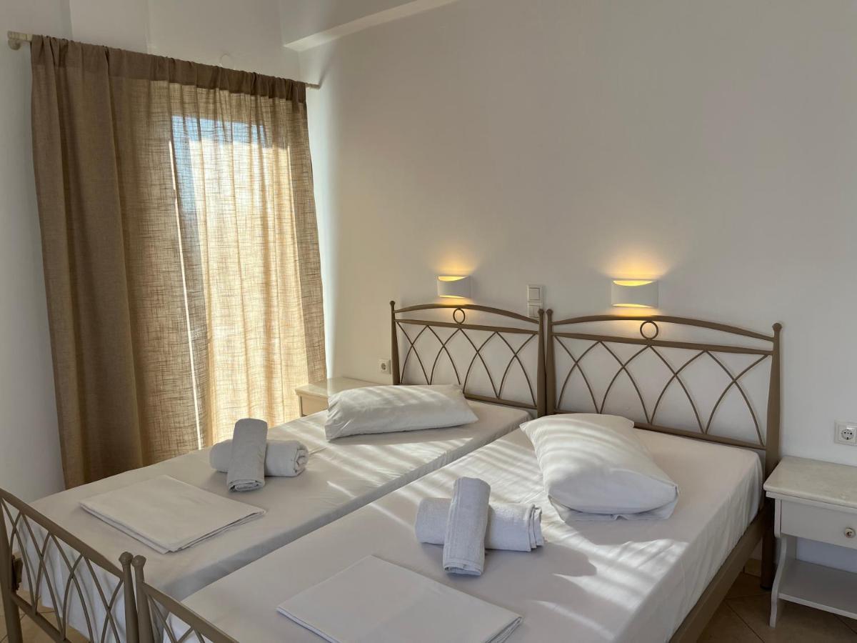 Hotel Chrisoula 安迪帕罗斯岛 外观 照片